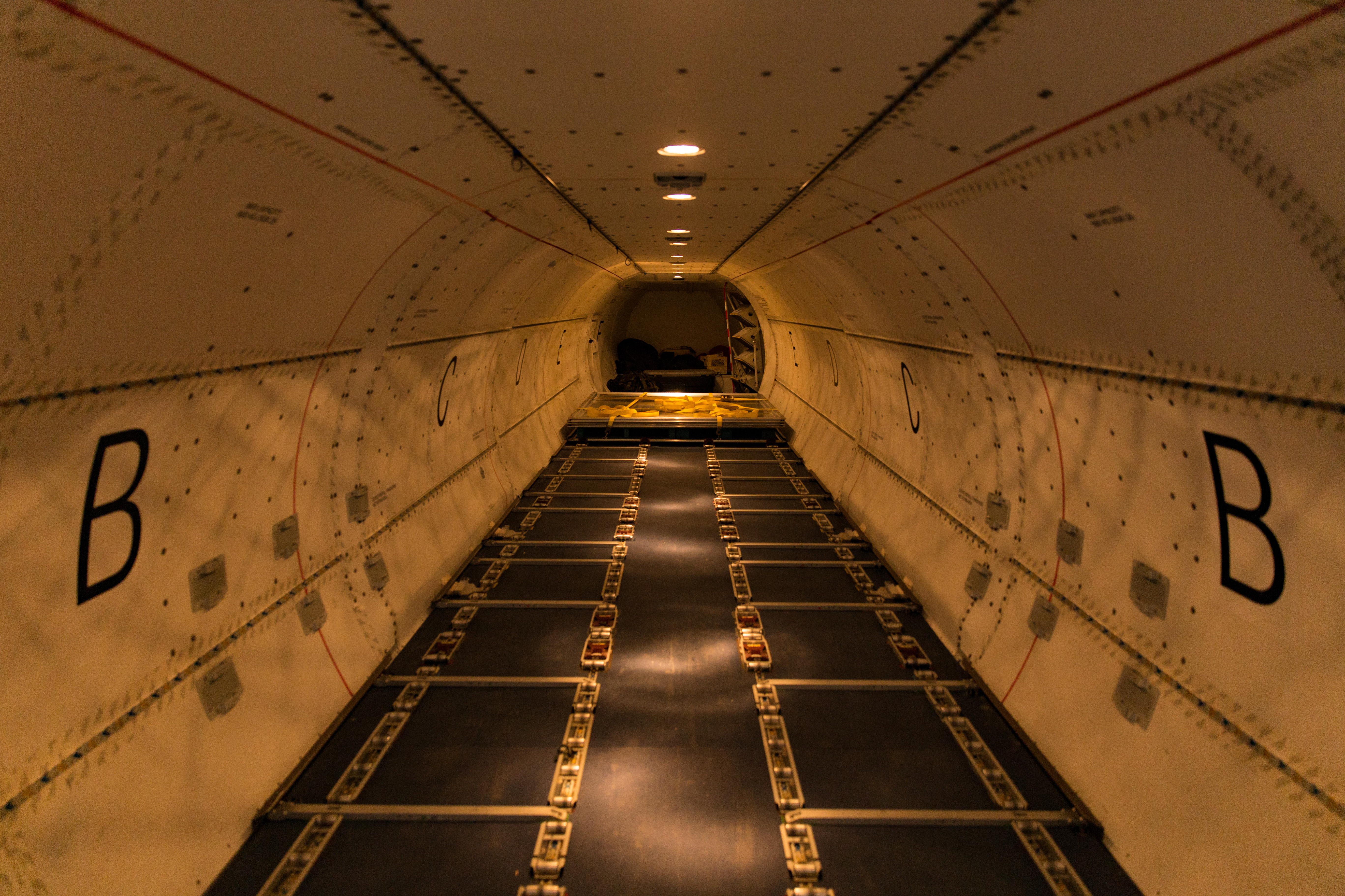 грузовой самолет ATR 72 Cargo